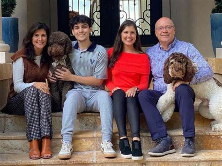 Doug and Natalie Hill: Taysom HIll Parents and Family Life In A Nutshell