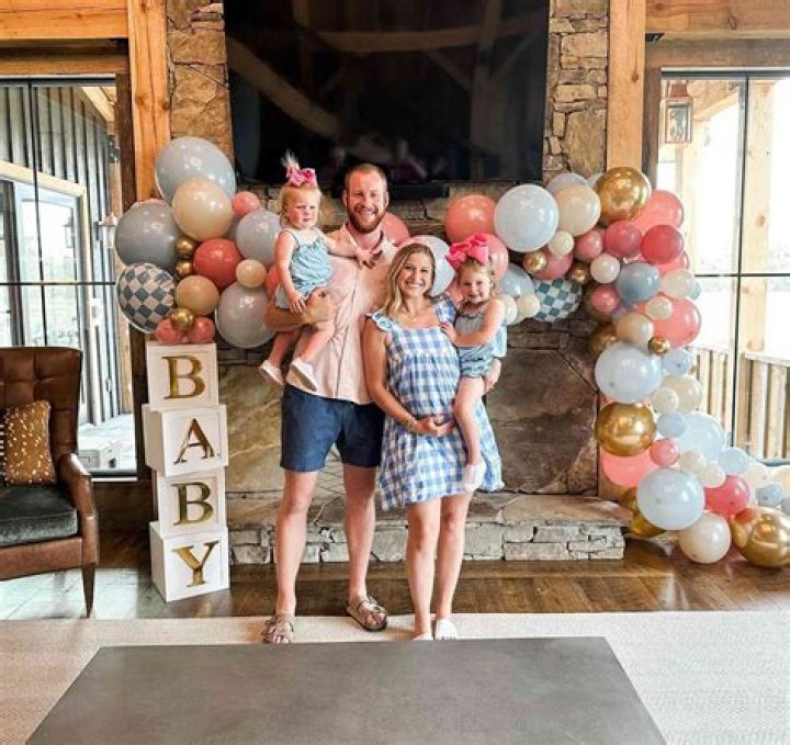 
Joey Wentz Family: Is He Related To Carson Wentz? Net Worth And Wiki 