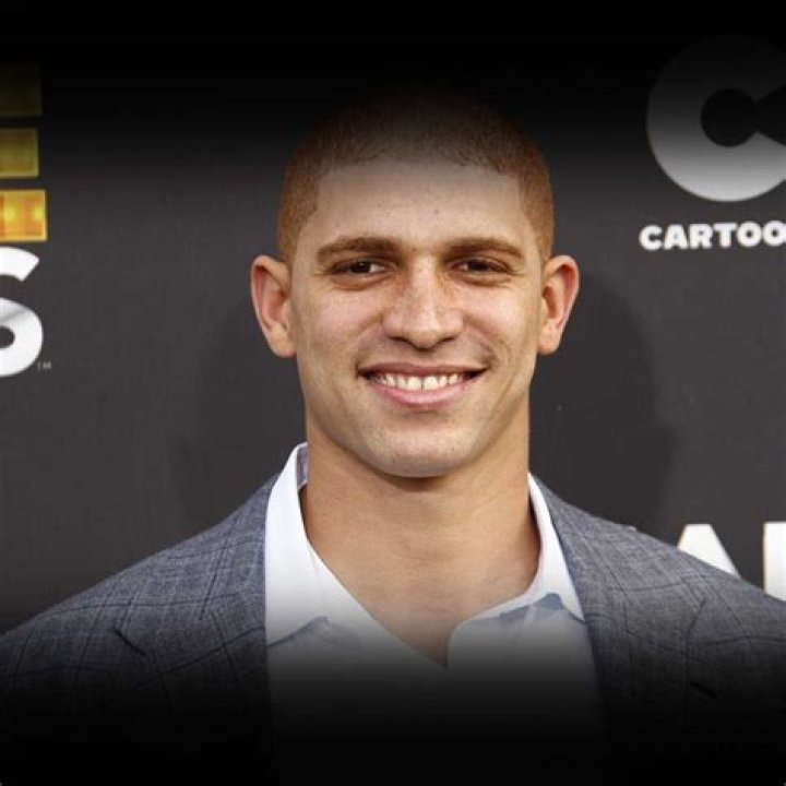 
Jordy Craig Height, Weight, Net Worth, Age, Birthday, Wikipedia, Who, Nationality, Biography 